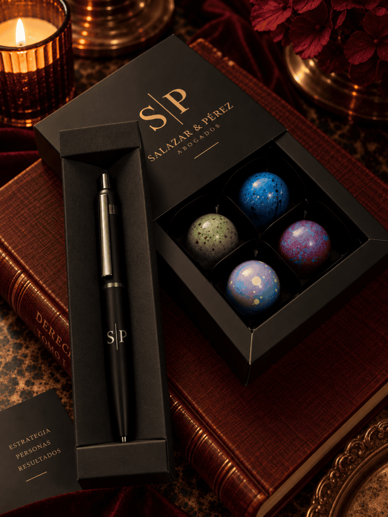 Set deluxe · Bombones y lapicero personalizado para empresas