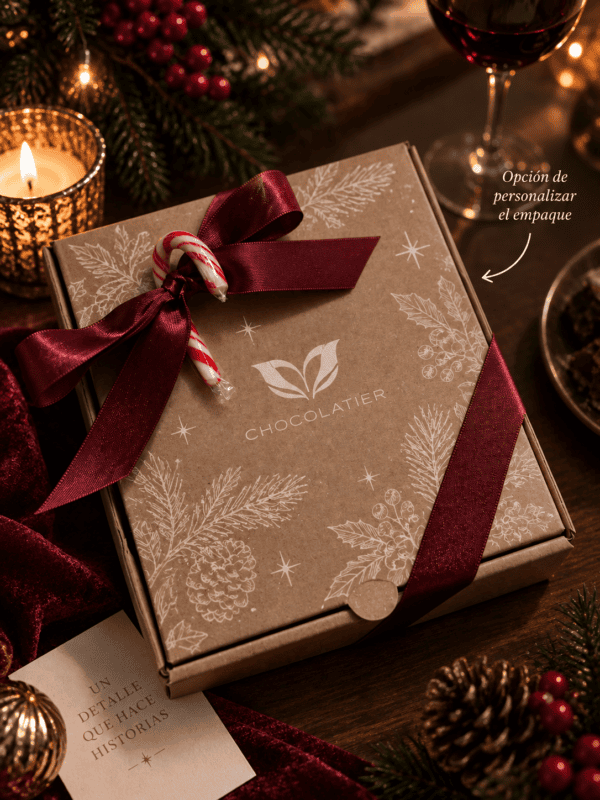 Regalo navideño personalizable en caja kraft Cosecha de Navidad — Caja Navideña de Vino y Miel Personalizada