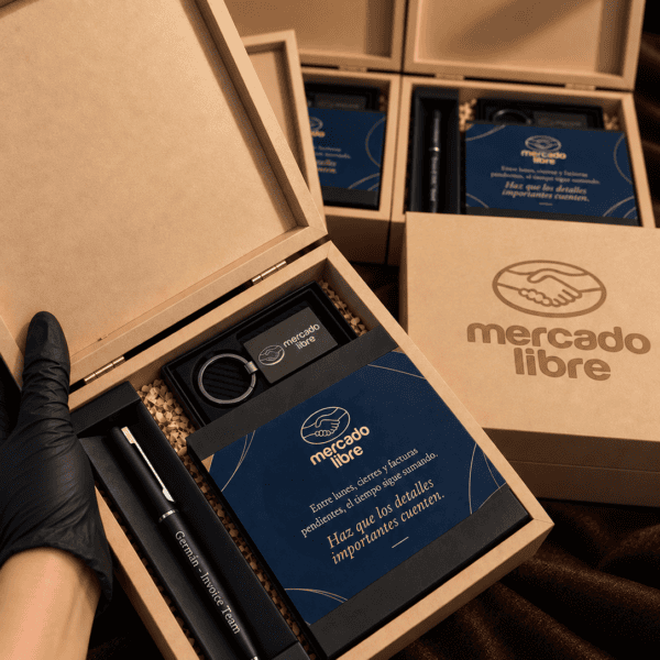 Regalos corporativos Mercado Libre(2) Distinción Ejecutiva · Bombones personalizados para empresas